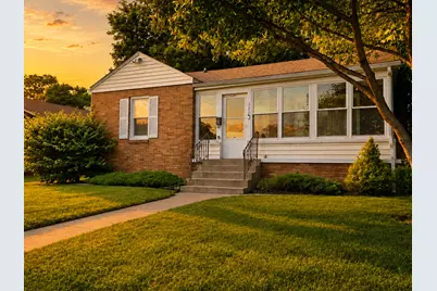 320 Desoto Street, Ottawa, IL 61350 - Photo 1