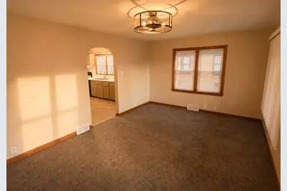 320 Desoto Street, Ottawa, IL 61350 - Photo 4