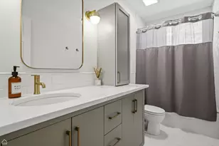 1369 W Hubbard St, Chicago, IL 60642 - Photo 26