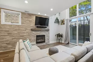 1369 W Hubbard St, Chicago, IL 60642 - Photo 20