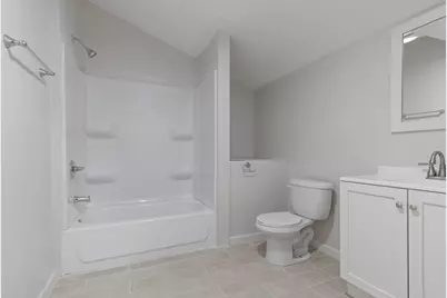 135 S 8th Street, South Beloit, IL 61080 - Photo 10