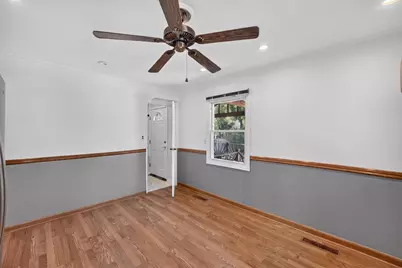 472 Douglas Road, Batavia, IL 60510 - Photo 12