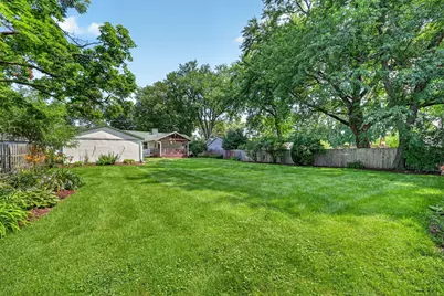 472 Douglas Road, Batavia, IL 60510 - Photo 2