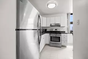 2605 S Indiana Ave, Chicago, IL 60616 - Photo 10