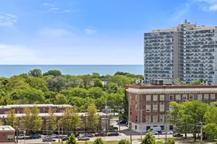 2605 S Indiana Ave, Chicago, IL 60616 - Photo 2