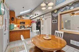 1084 Main St, Antioch, IL 60002 - Photo 12