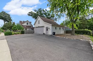 1084 Main St, Antioch, IL 60002 - Photo 30
