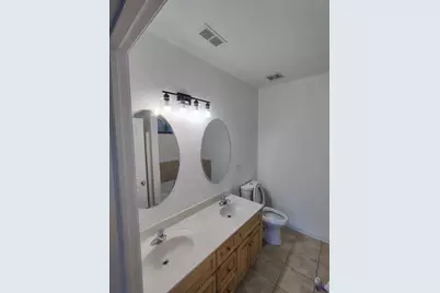 957 W 51st Street, Chicago, IL 60609 - Photo 4