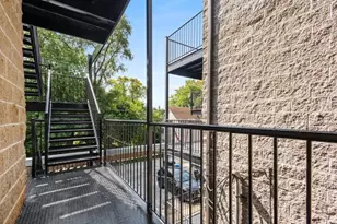 957 W 51st St, Chicago, IL 60609 - Photo 6