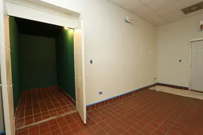 5236 W Fullerton Avenue #1st, Chicago, IL 60639 - Photo 6