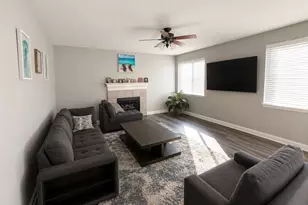 2204 Seaton Ave, Joliet, IL 60431 - Photo 6