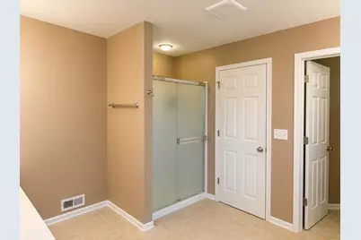 2204 Seaton Avenue, Joliet, IL 60431 - Photo 14