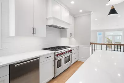 5054 N Claremont Avenue, Chicago, IL 60625 - Photo 12