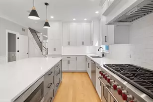 5054 N Claremont Ave, Chicago, IL 60625 - Photo 10