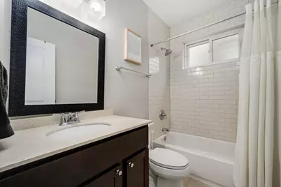 1742 N Bissell Street, Chicago, IL 60614 - Photo 18