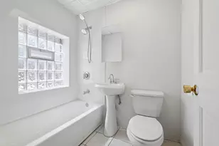 7216 Jackson Blvd, Forest Park, IL 60130 - Photo 10