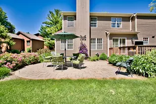 248 Perth Rd, Cary, IL 60013 - Photo 18