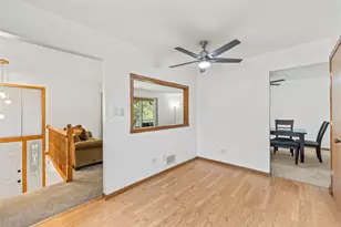 16036 Pine Dr, Tinley Park, IL 60477 - Photo 8