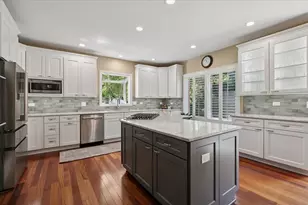7209 Brae Ct, Gurnee, IL 60031 - Photo 10