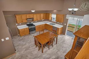 300 Turnbridge Dr, Shorewood, IL 60404 - Photo 16