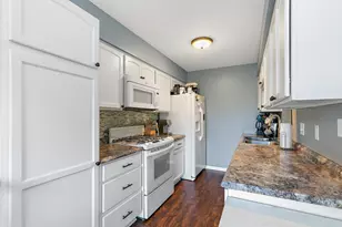 603 Silver Creek Rd, Woodstock, IL 60098 - Photo 10