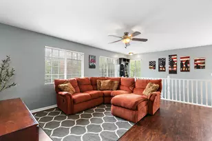 603 Silver Creek Rd, Woodstock, IL 60098 - Photo 4