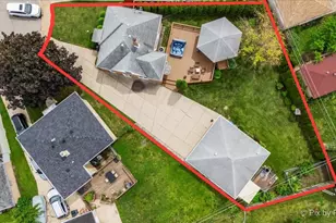 3438 La Salle Ct, Franklin Park, IL 60131 - Photo 2