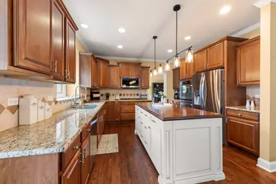 1N003 Richard Avenue, Wheaton, IL 60187 - Photo 12
