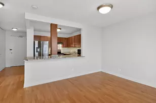 30 E Huron St, Chicago, IL 60611 - Photo 10