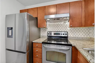 30 E Huron Street #4610, Chicago, IL 60611 - Photo 12