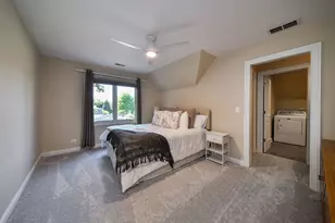 760 E Bauer Rd, Naperville, IL 60563 - Photo 26