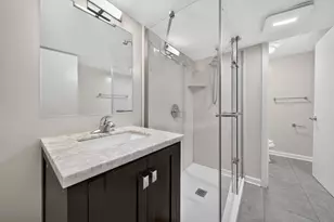 3230 N Neva Ave, Chicago, IL 60634 - Photo 26