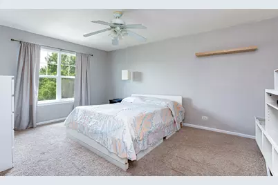 385 Post Oak Circle, West Chicago, IL 60185 - Photo 16