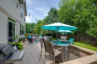 385 Post Oak Circle, West Chicago, IL 60185 - Photo 2