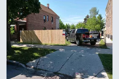 3040 W 41st Place, Chicago, IL 60632 - Photo 1