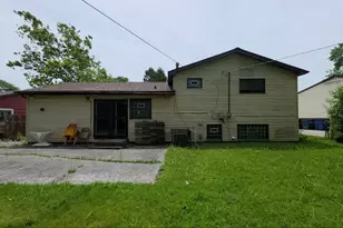 611 Andover St, Chicago Heights, IL 60411 - Photo 2