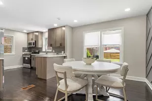 9432 S Bishop St, Chicago, IL 60620 - Photo 10