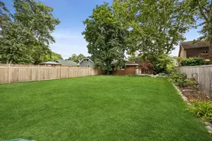 210 Gage Rd, Riverside, IL 60546 - Photo 30
