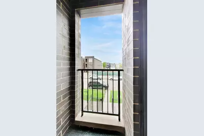 6548 S Maryland Avenue #1, Chicago, IL 60637 - Photo 4