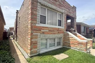 1822 S 55th Ave, Cicero, IL 60804 - Photo 2