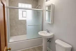 1822 S 55th Ave, Cicero, IL 60804 - Photo 10