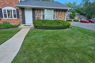 1835 McKool Ave, Streamwood, IL 60107 - Photo 1