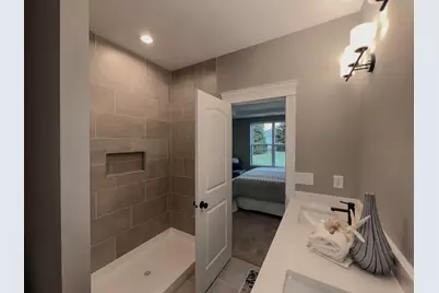 162 S Llanos Street, Cortland, IL 60112 - Photo 20