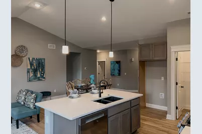 162 S Llanos Street, Cortland, IL 60112 - Photo 12
