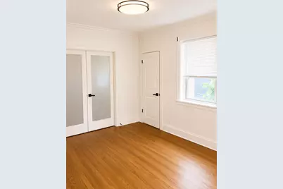 2115 W Birchwood Avenue #G, Chicago, IL 60645 - Photo 6
