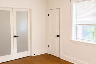 2115 W Birchwood Ave, Chicago, IL 60645 - Photo 6