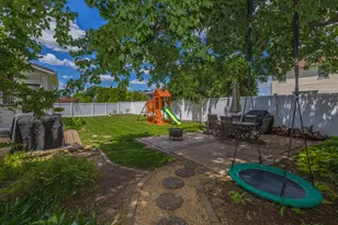 1614 Barton Dr, Normal, IL 61761 - Photo 48