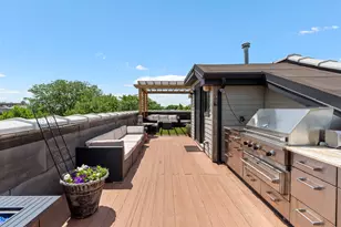 3302 N Racine Ave, Chicago, IL 60657 - Photo 22