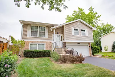 1920 Crescent Lane, Hoffman Estates, IL 60169 - Photo 2