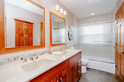 1920 Crescent Lane, Hoffman Estates, IL 60169 - Photo 16